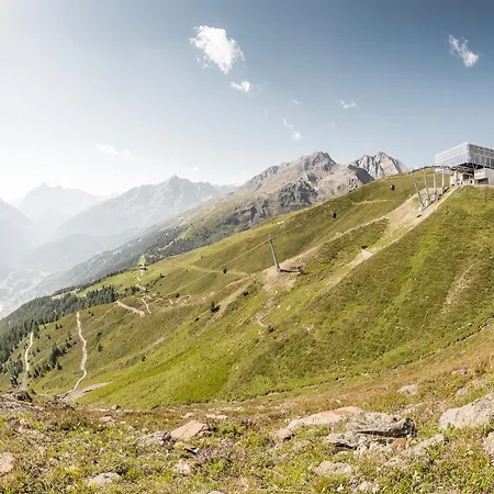 In Near Lifts, Cleaning Included * Sölden