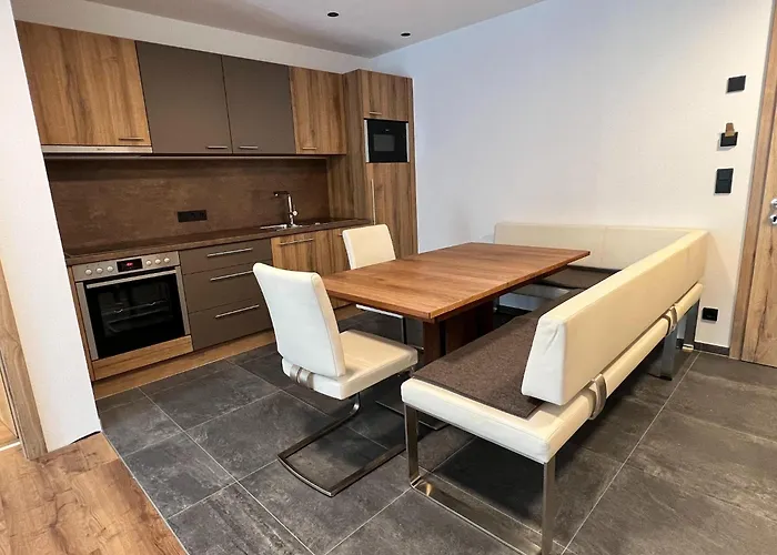 In Near Lifts, Cleaning Included Апартаменты