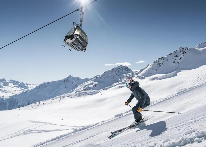 Апартаменты In Near Lifts, Cleaning Included *